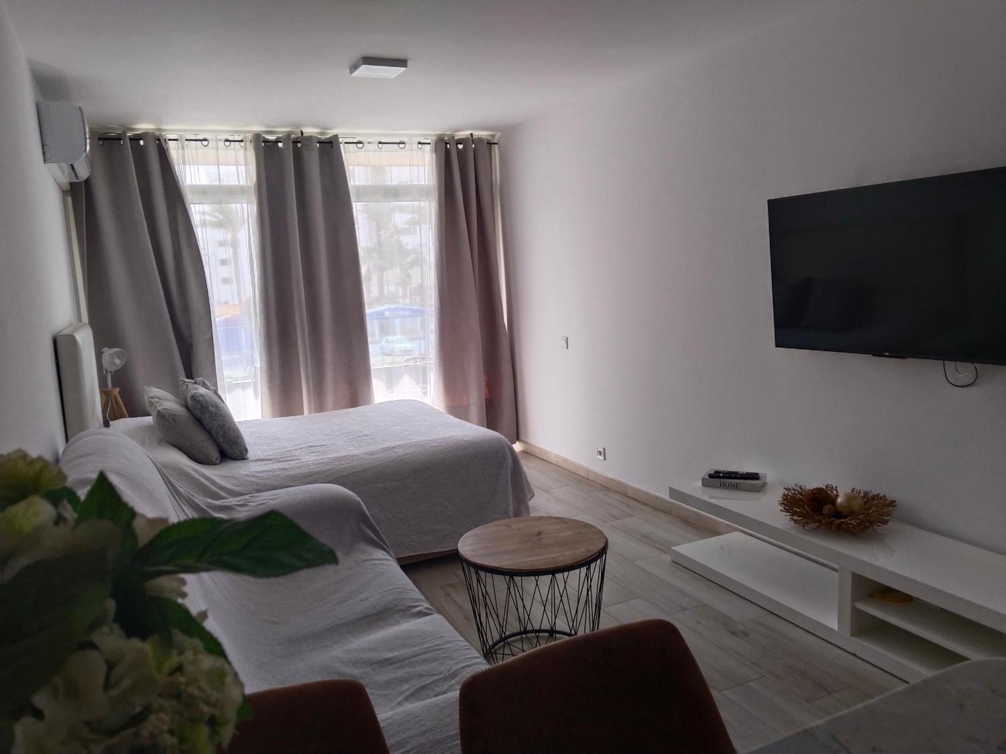 Estudio En La Urbanización De Apartamento *